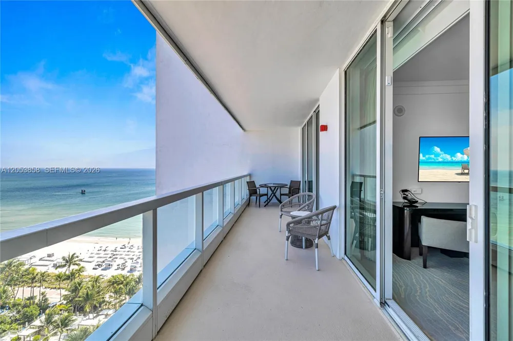 4391 COLLINS AVE #1707 Miami Beach, FL 33140