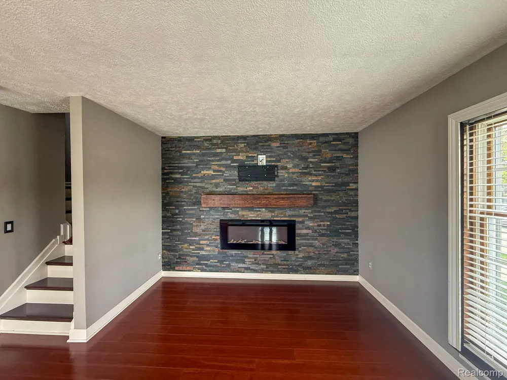 36721 Park Place Drive Sterling Heights City, MI 48310