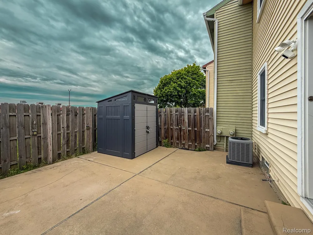36721 Park Place Drive Sterling Heights City, MI 48310