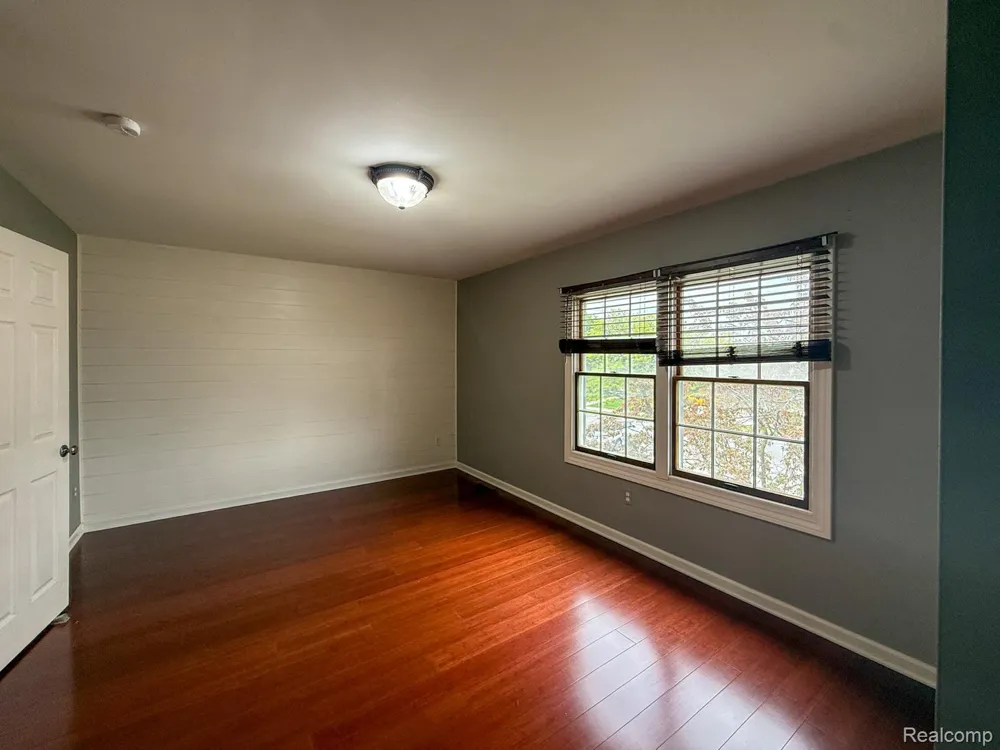 36721 Park Place Drive Sterling Heights City, MI 48310