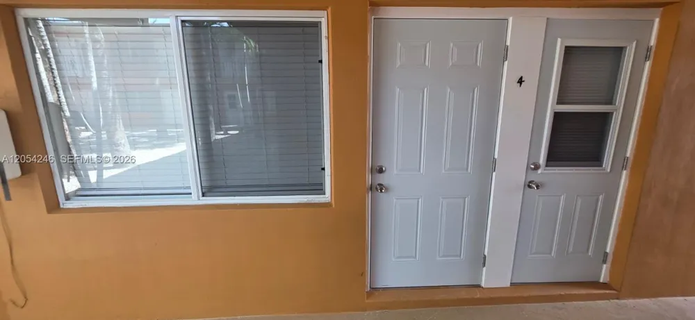 7901 SW 64th Ave #4 South Miami, FL 33143