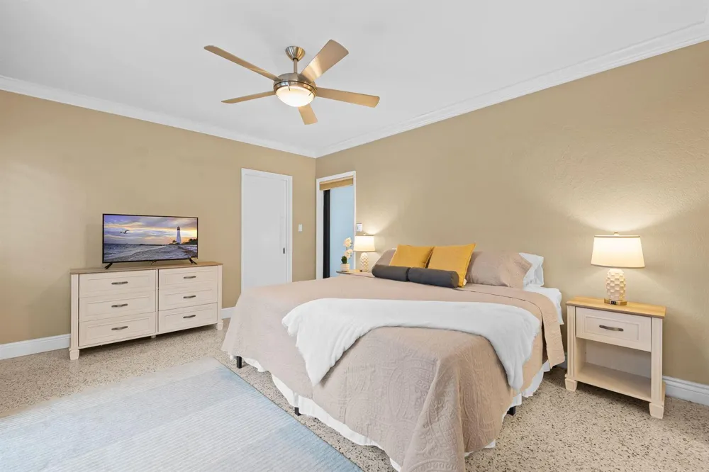 222 SE 16th Avenue Fort Lauderdale, FL 33301