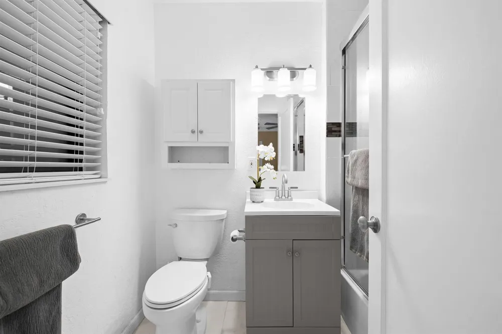 222 SE 16th Avenue Fort Lauderdale, FL 33301