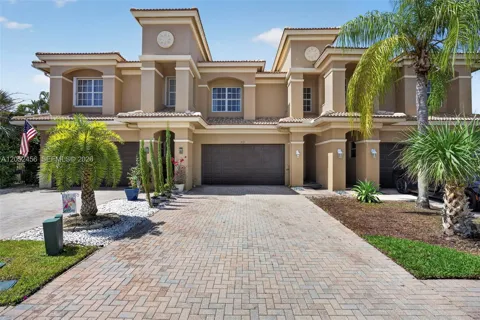 212 Catania Way