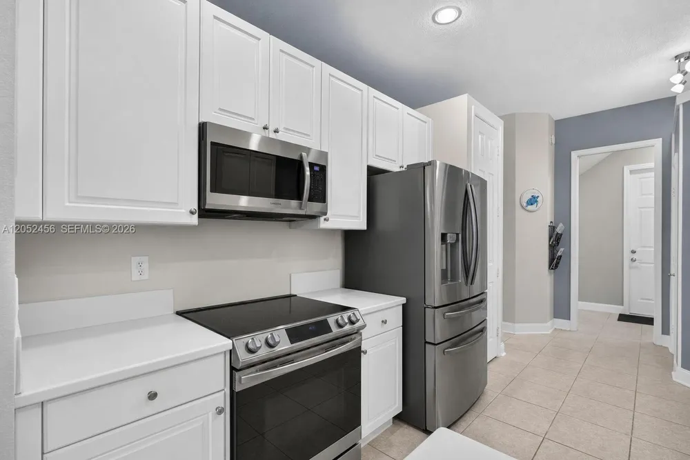 212 Catania Way Royal Palm Beach, FL 33411