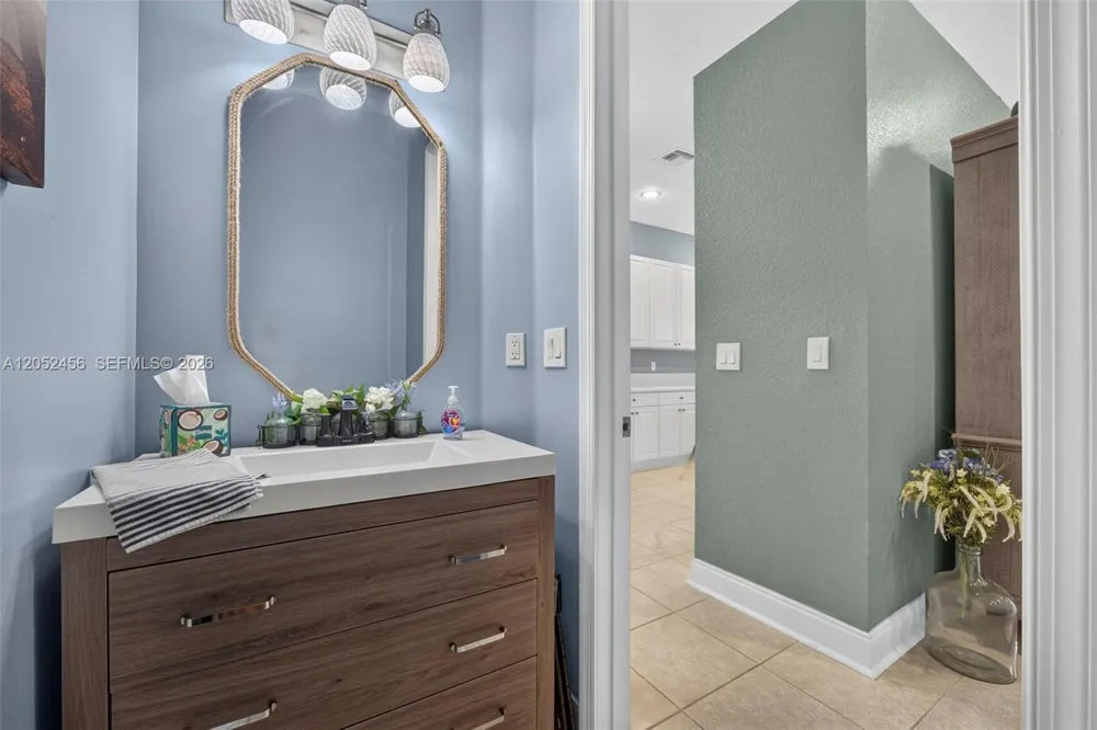 212 Catania Way Royal Palm Beach, FL 33411