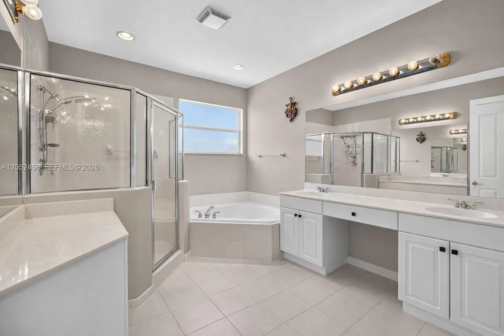 212 Catania Way Royal Palm Beach, FL 33411