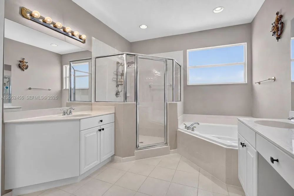 212 Catania Way Royal Palm Beach, FL 33411
