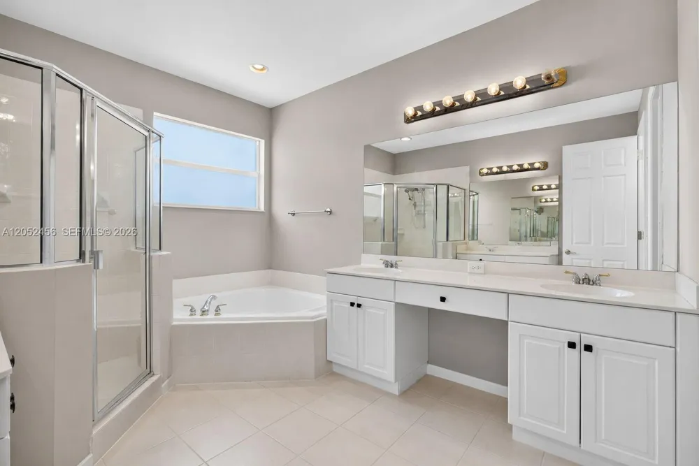 212 Catania Way Royal Palm Beach, FL 33411