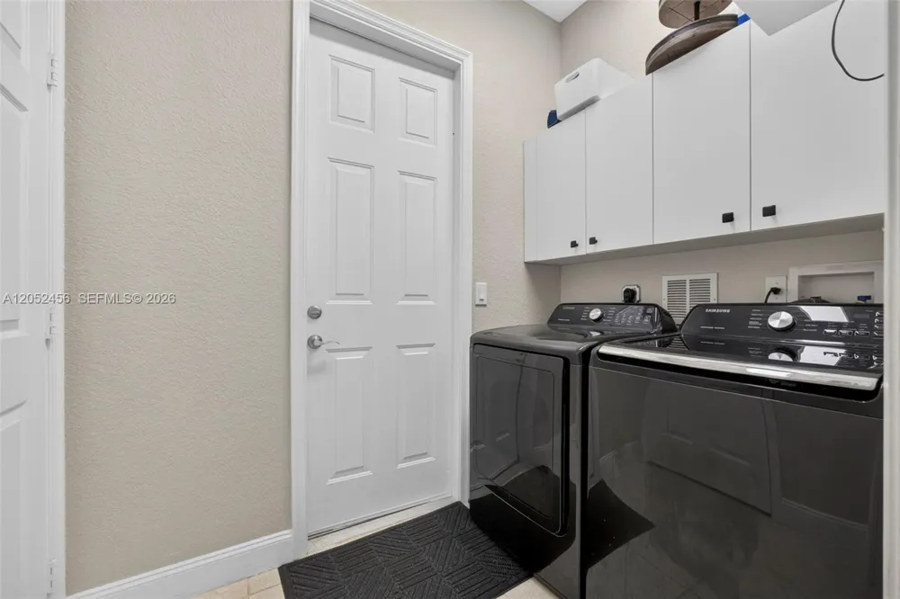 212 Catania Way Royal Palm Beach, FL 33411