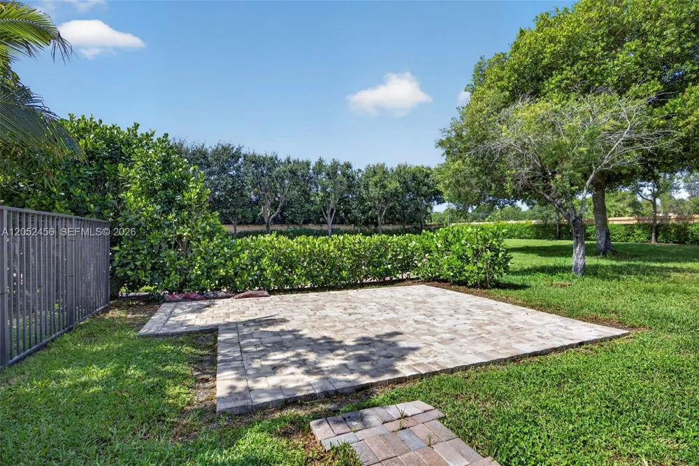 212 Catania Way Royal Palm Beach, FL 33411