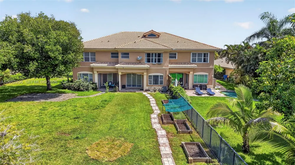212 Catania Way Royal Palm Beach, FL 33411