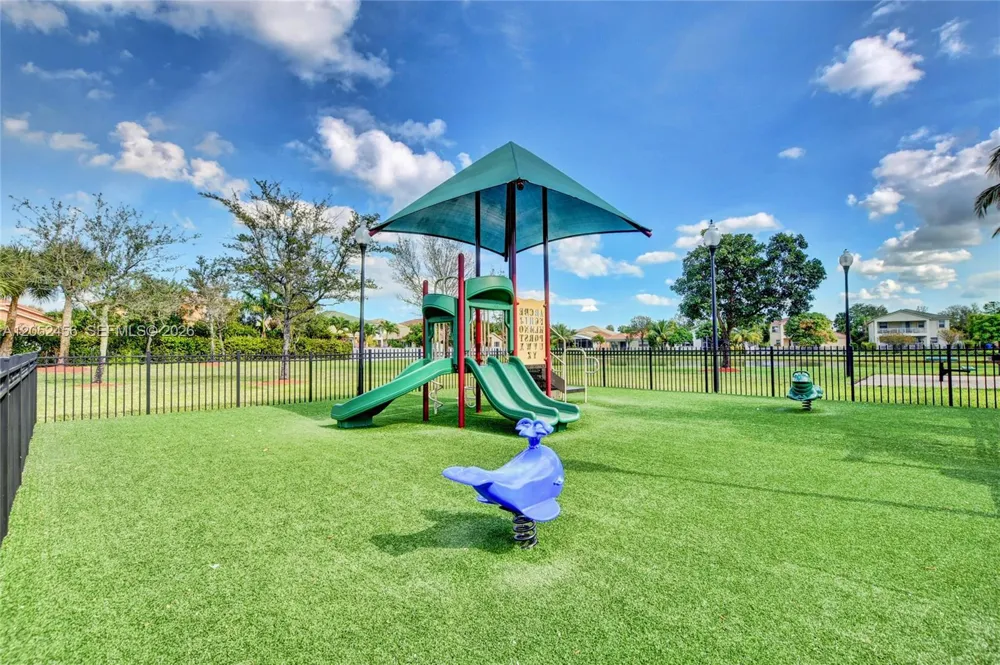 212 Catania Way Royal Palm Beach, FL 33411