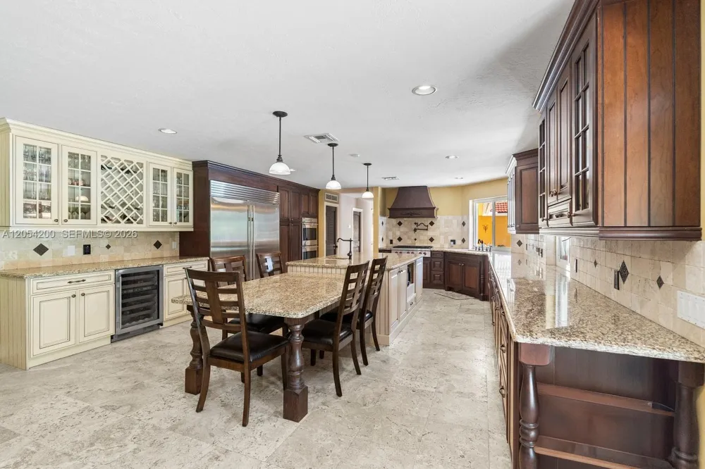 6500 SW 127th Street Pinecrest, FL 33156