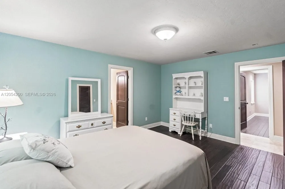6500 SW 127th Street Pinecrest, FL 33156