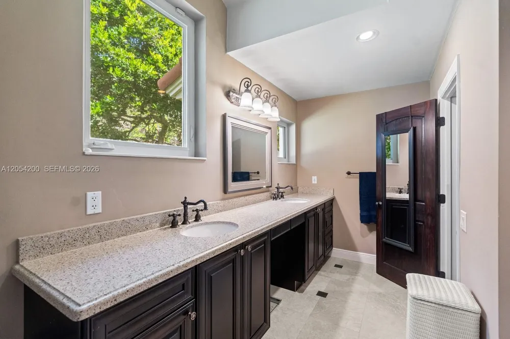 6500 SW 127th Street Pinecrest, FL 33156