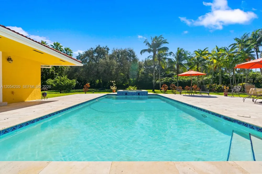 6500 SW 127th Street Pinecrest, FL 33156