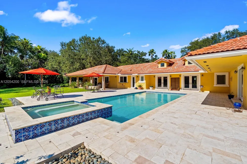 6500 SW 127th Street Pinecrest, FL 33156