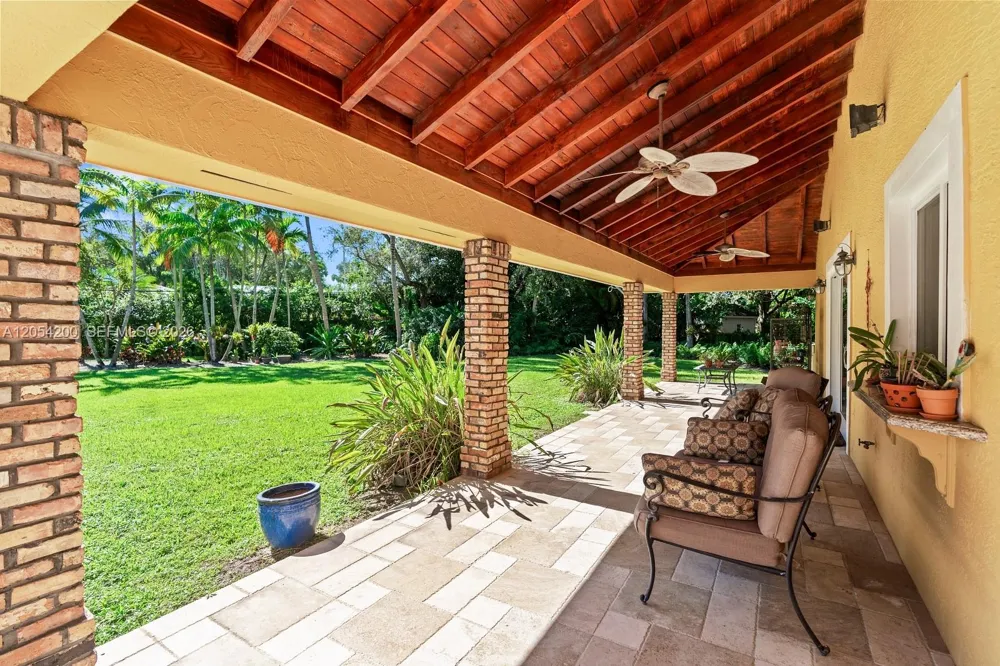 6500 SW 127th Street Pinecrest, FL 33156