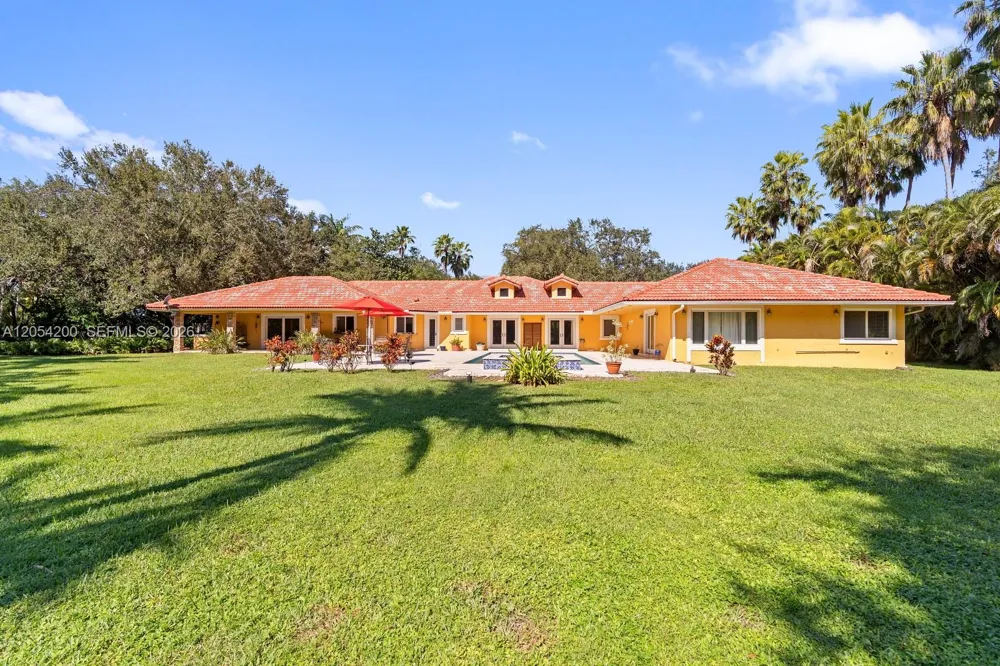 6500 SW 127th Street Pinecrest, FL 33156