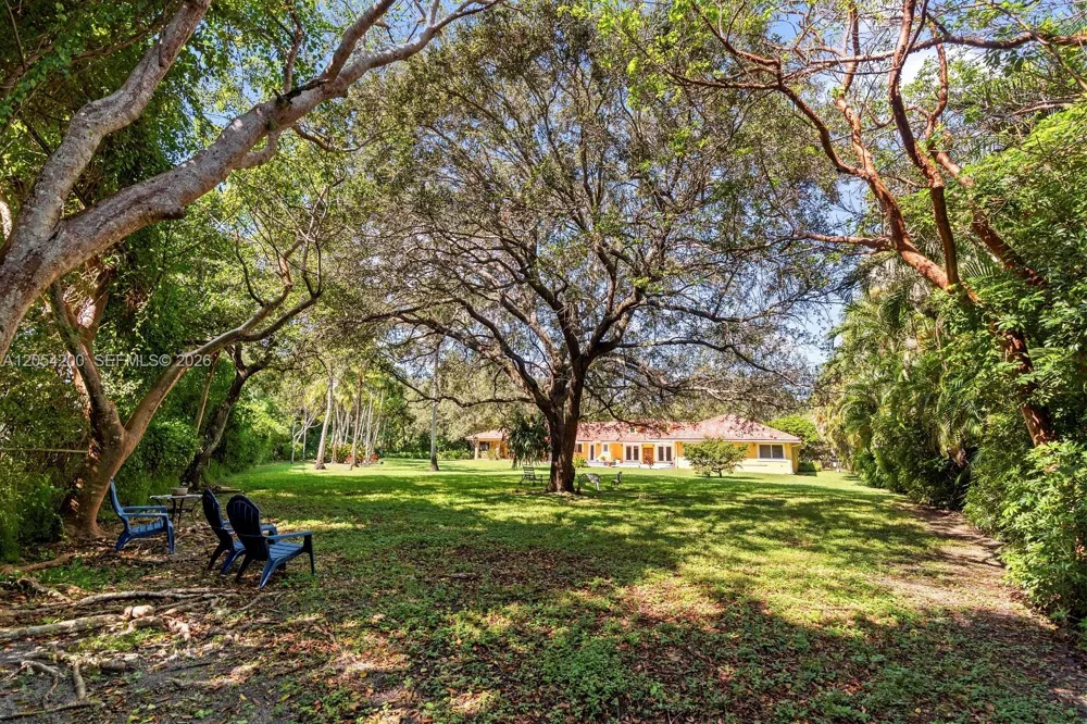 6500 SW 127th Street Pinecrest, FL 33156