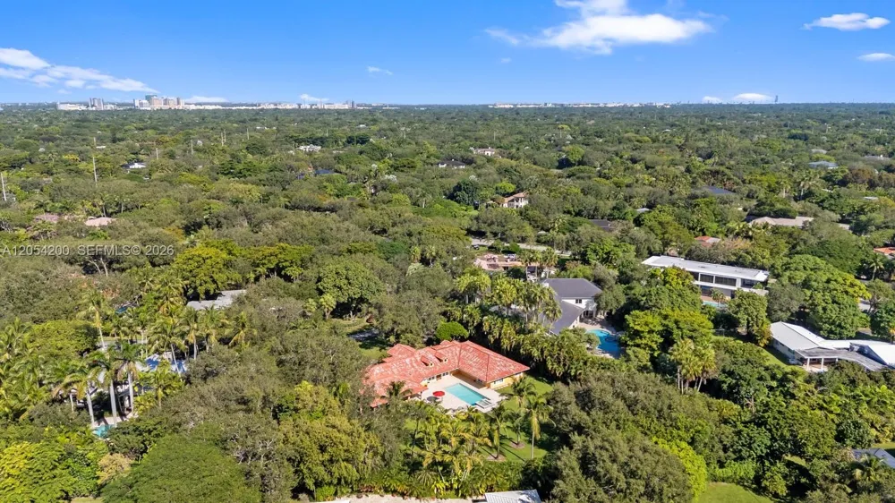 6500 SW 127th Street Pinecrest, FL 33156