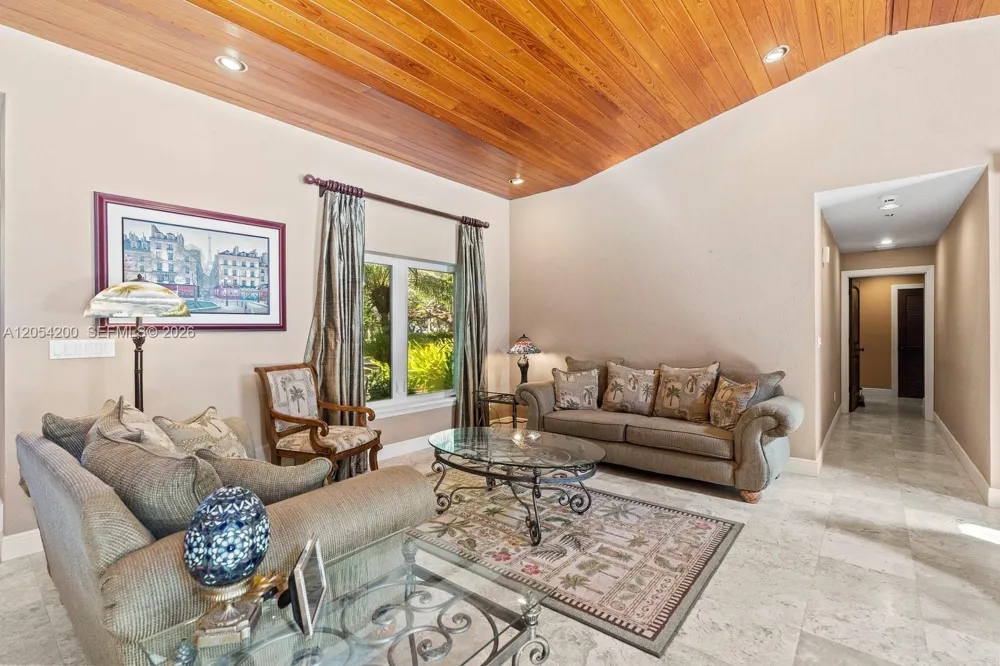 6500 SW 127th Street Pinecrest, FL 33156