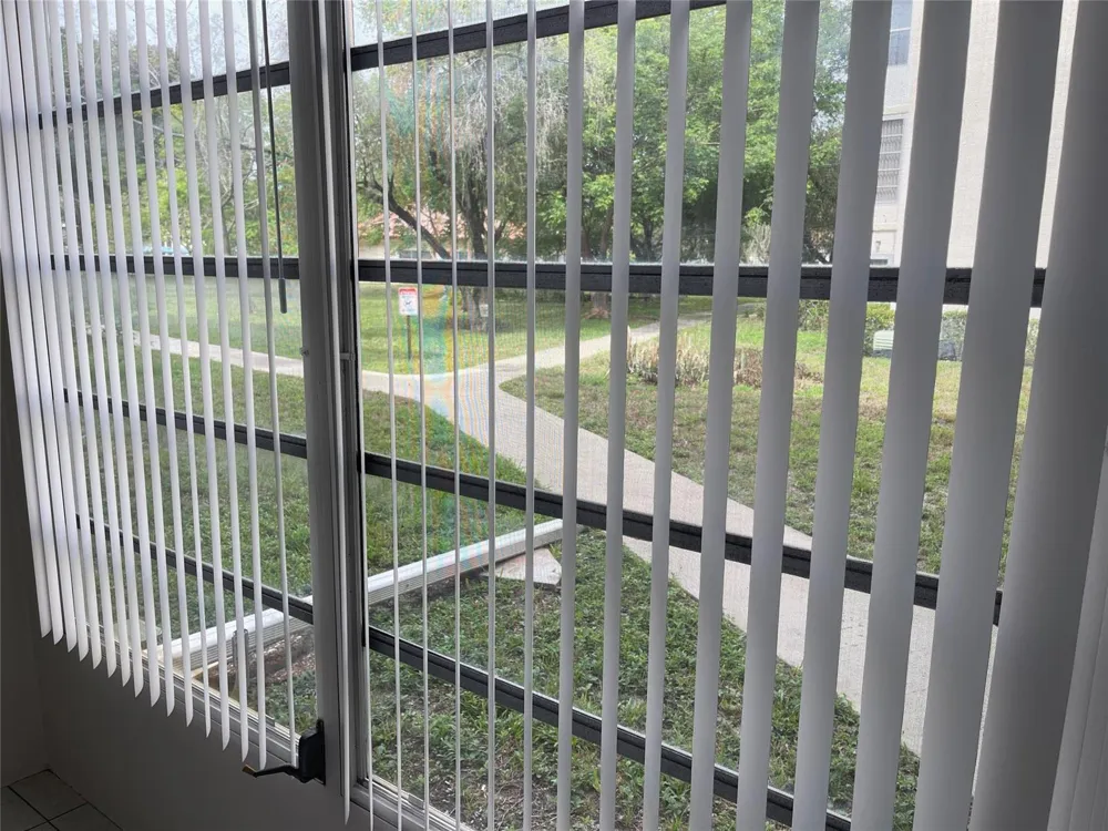 3099 NW 48TH AVENUE #157 Lauderdale Lakes, FL 33313