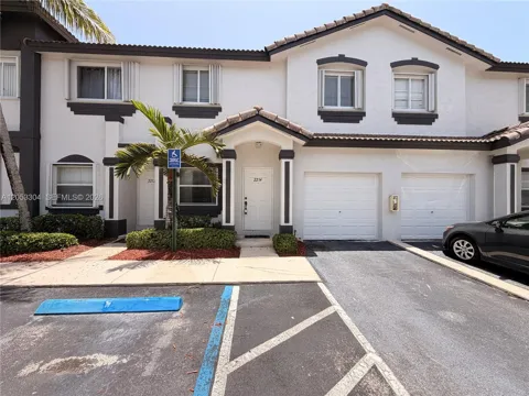 2214 SE 25th Ave #2214