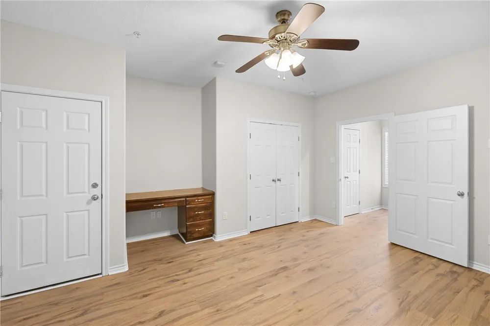 307 Boyett Street College Station, TX 77840