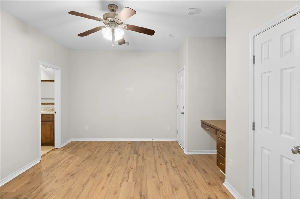 307 Boyett Street College Station, TX 77840