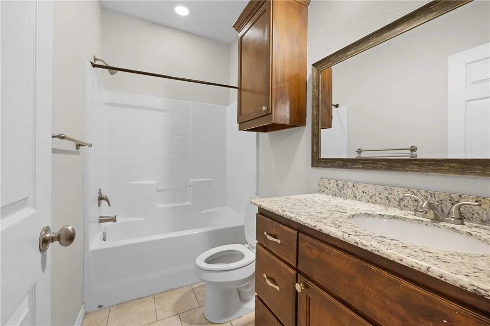 307 Boyett Street College Station, TX 77840