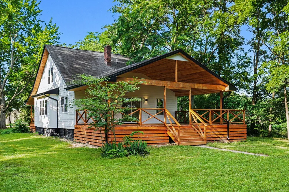 6351 Harbert Road Sawyer, MI 49125