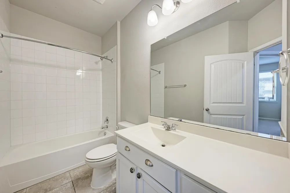 2625 Bowen Street Leander, TX 78641
