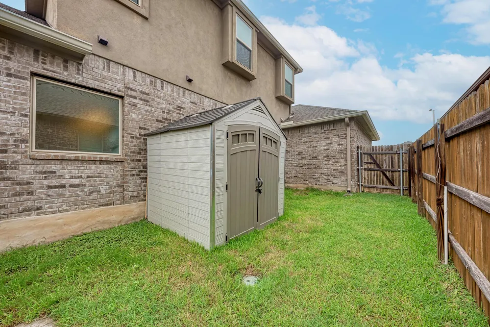 2625 Bowen Street Leander, TX 78641