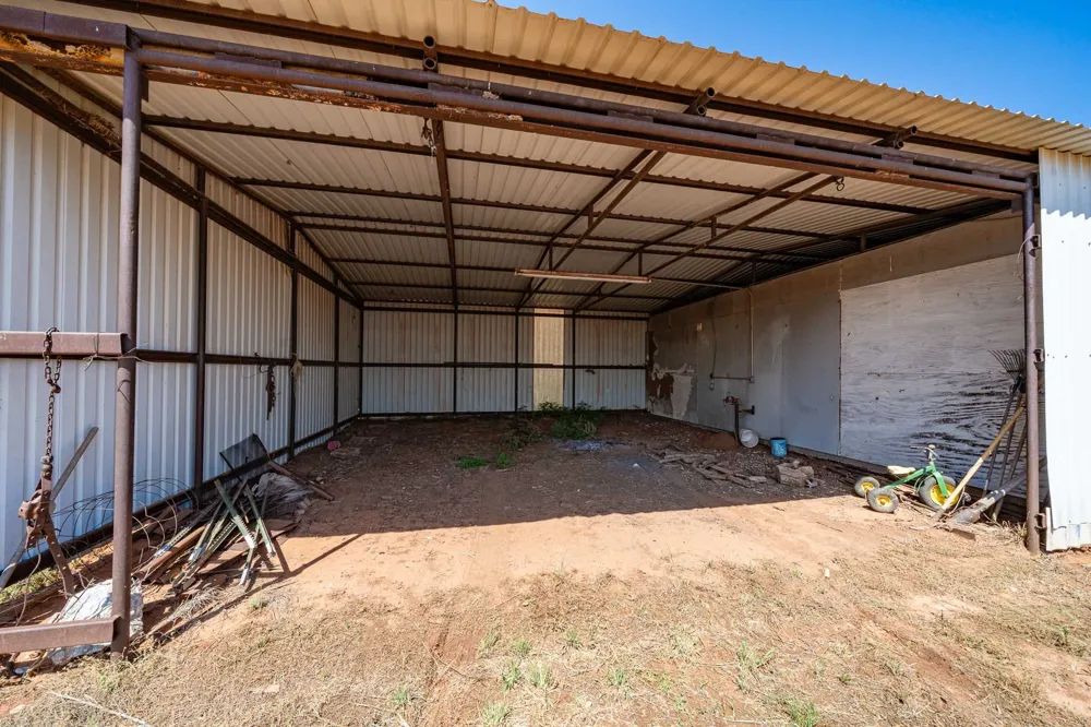 1105 County Road 345 Rotan, TX 79546