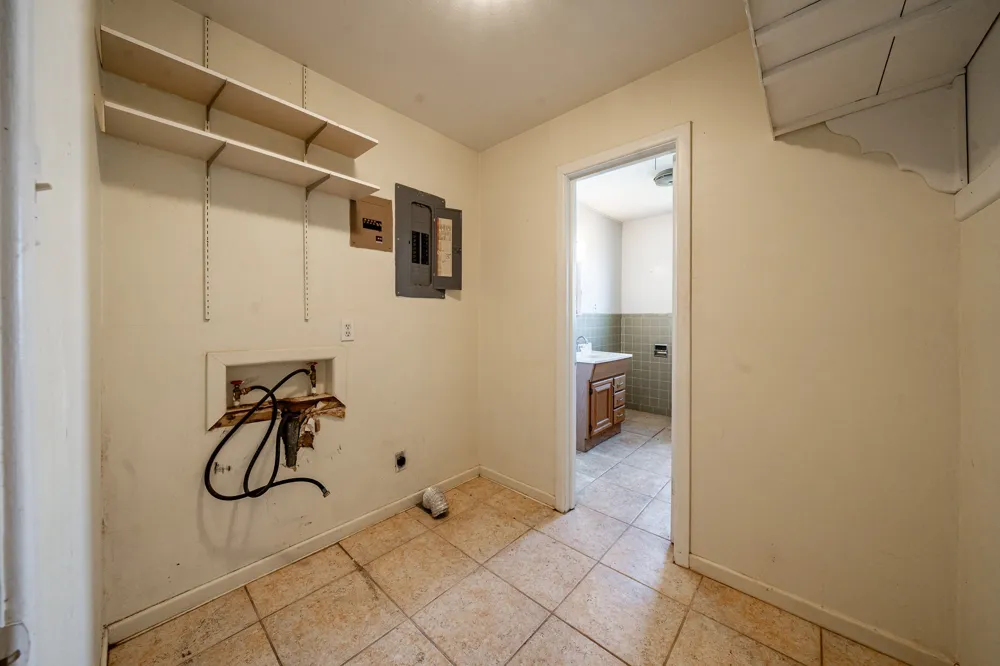 1105 County Road 345 Rotan, TX 79546