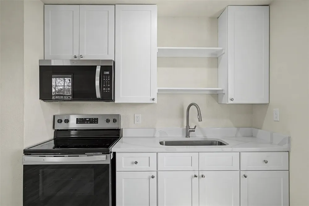 9021 White Settlement Road #D White Settlement, TX 76108