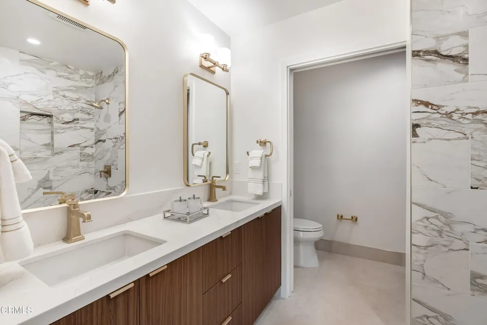 139 S Oak Knoll Avenue #402 Pasadena, CA 91101