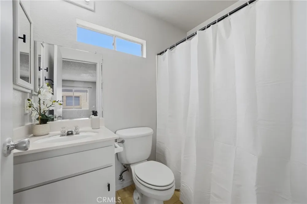 8482 Spring Desert #H Rancho Cucamonga, CA 91730
