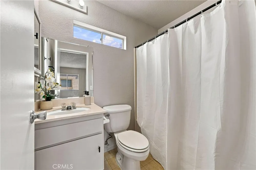 8482 Spring Desert #H Rancho Cucamonga, CA 91730