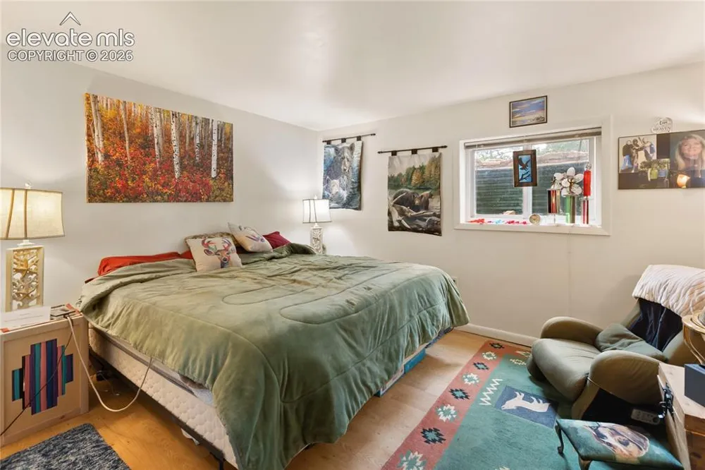 5853 W Highway 24 Divide, CO 80814