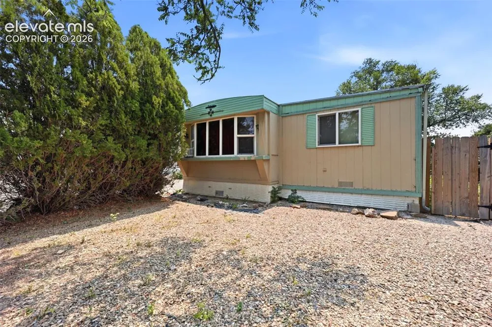 96 E Kipling Drive Pueblo West, CO 81003