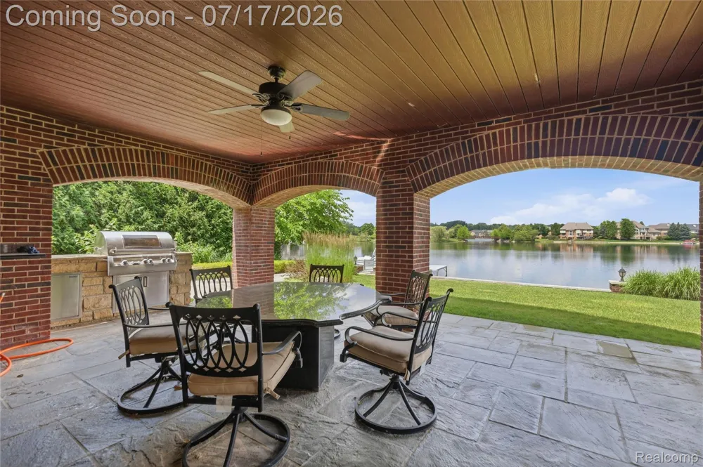 48554 STONERIDGE DRIVE Northville Township, MI 48168