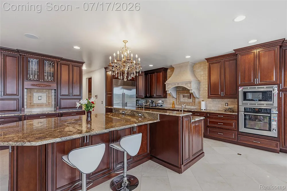 48554 STONERIDGE DRIVE Northville Township, MI 48168