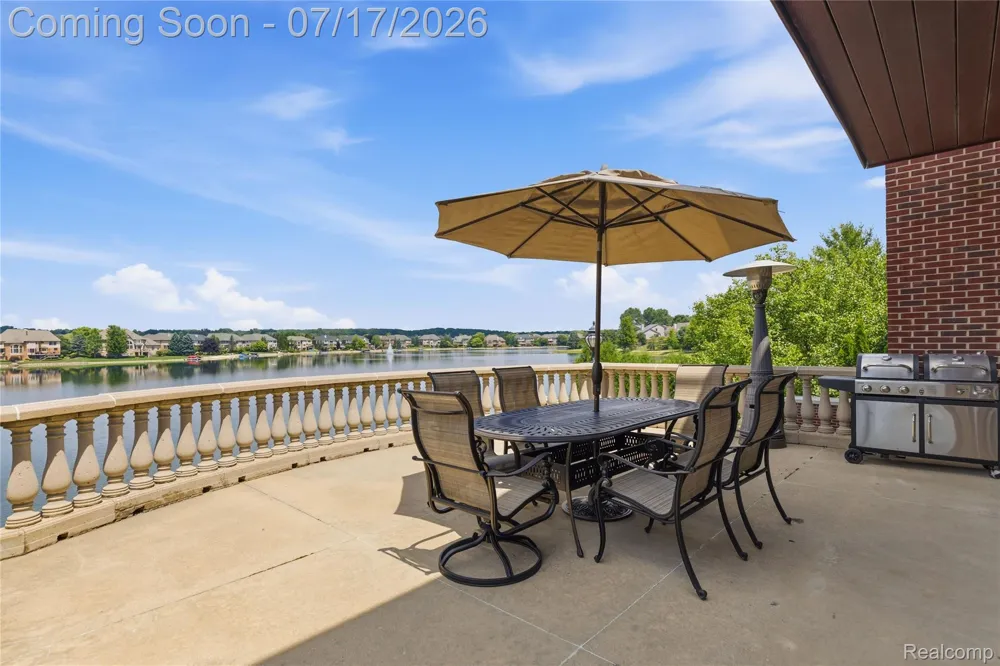 48554 STONERIDGE DRIVE Northville Township, MI 48168