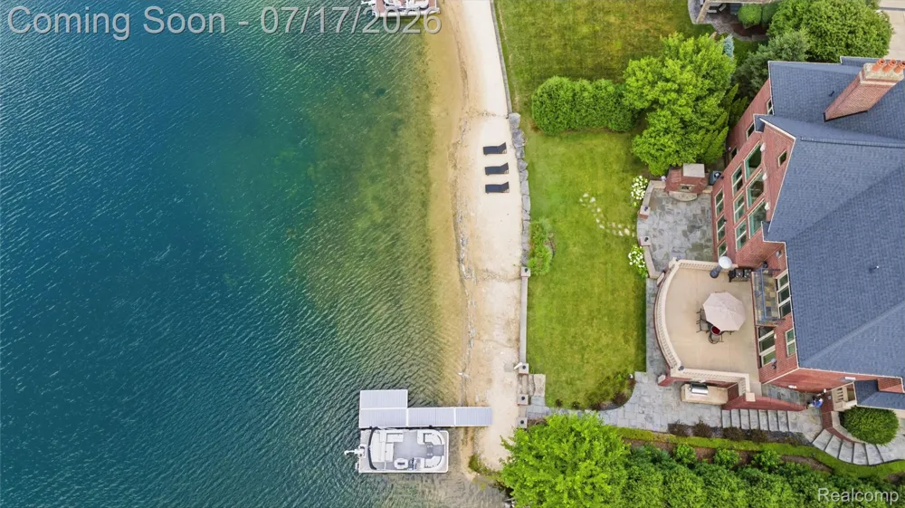 48554 STONERIDGE DRIVE Northville Township, MI 48168