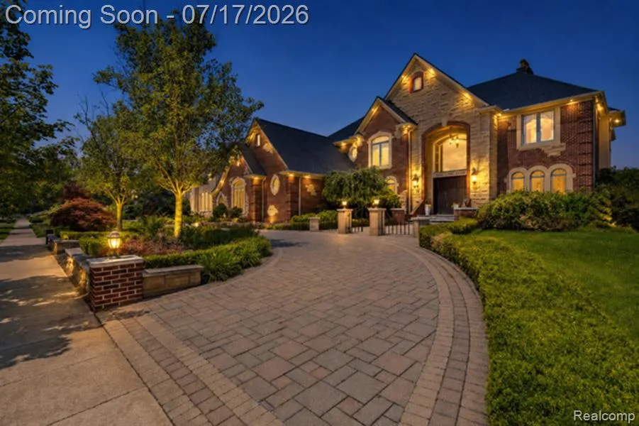 48554 STONERIDGE DRIVE Northville Township, MI 48168