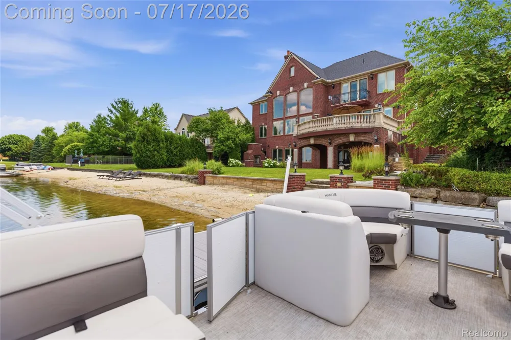 48554 STONERIDGE DRIVE Northville Township, MI 48168