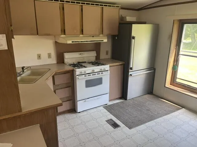 2849 Hoover Road Fork Township, MI 49305
